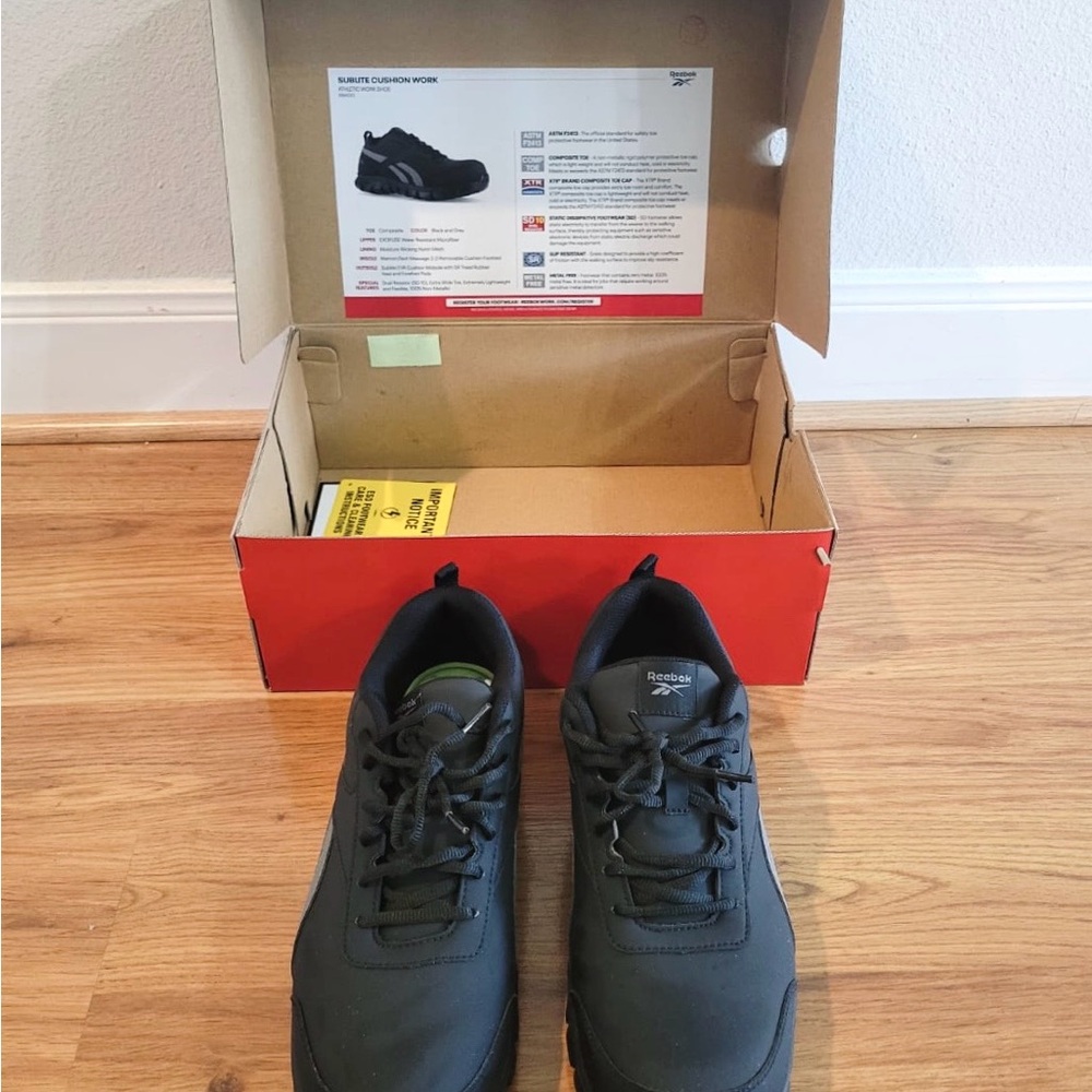 Like New Reebok Men’s Work Boots — Black + Grey